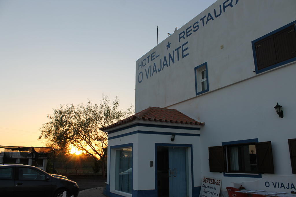 "O Viajante" Low Cost Hotel Estremoz Kültér fotó