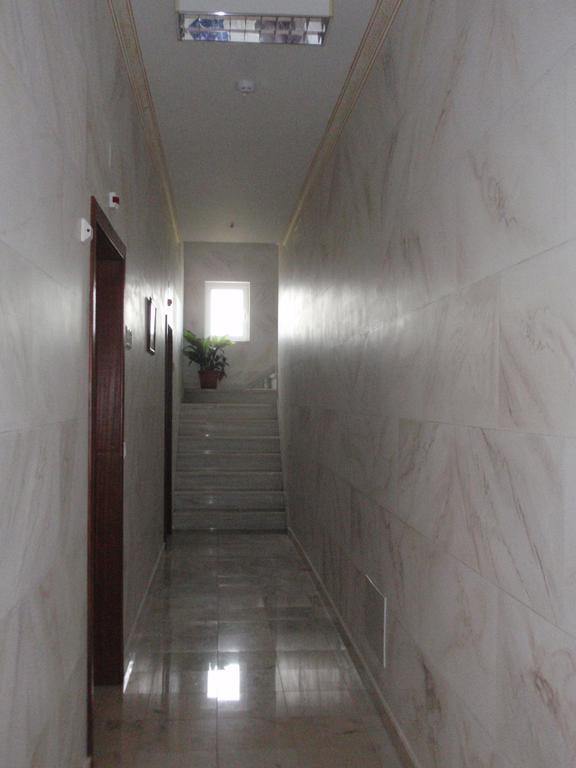 "O Viajante" Low Cost Hotel Estremoz Kültér fotó